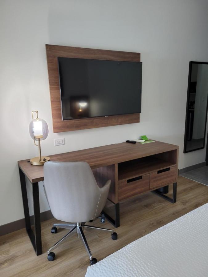 La Quinta Inn & Suites By Wyndham Terrell Buitenkant foto