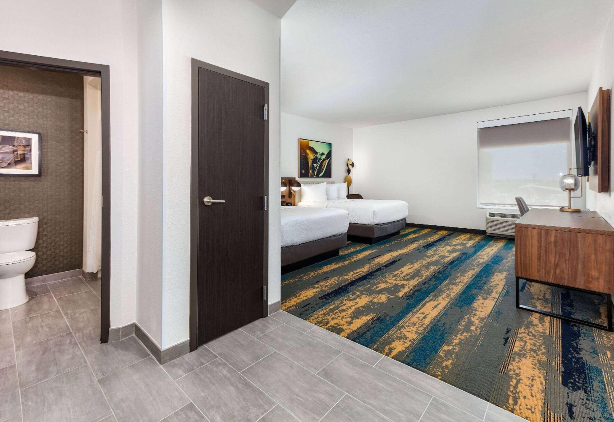 La Quinta Inn & Suites By Wyndham Terrell Buitenkant foto