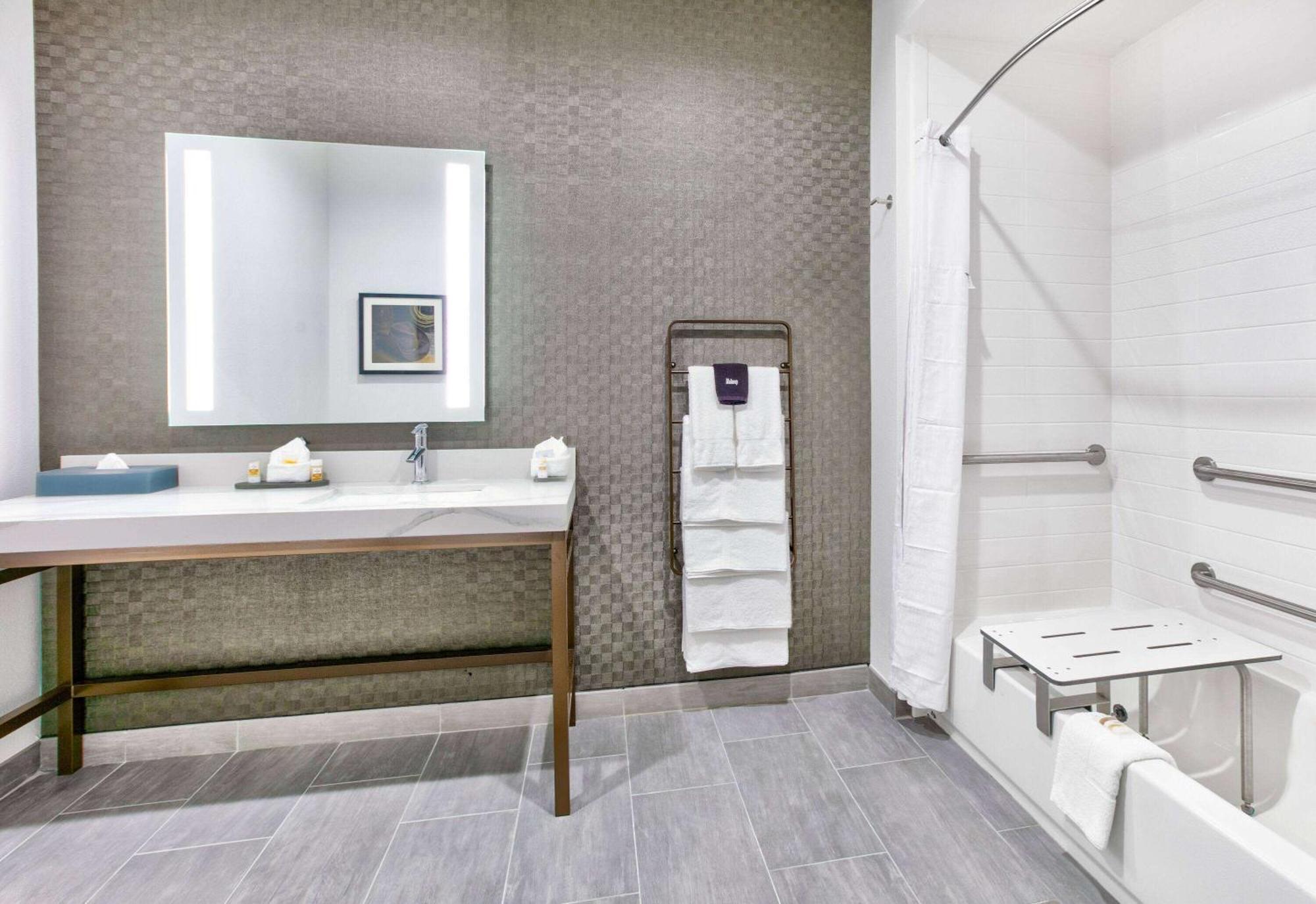 La Quinta Inn & Suites By Wyndham Terrell Buitenkant foto